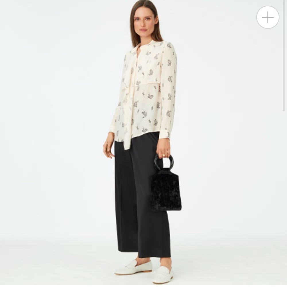 Club Monaco Ferttee Long Sleeve Floral Blouse XS NWOT